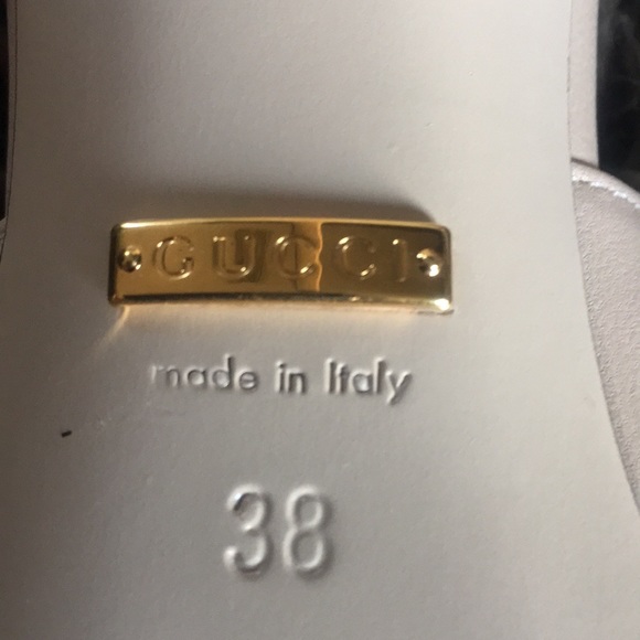 Woman’s Gucci Malaga Kid Skin Rose square Toe Heels in size 38. Never worn . - Picture 5 of 6